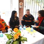 Silvina Gonzales reunida con Vandana Shiva  y Marie-Monique Robin