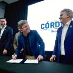 Llaryora junto a Haniewicz en Monte Cristo: anunció obras y entregó créditos y escrituras