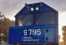 Colisión entre Tren de Carga y Automóvil Deja Tres Heridos en Malvinas Argentinas
