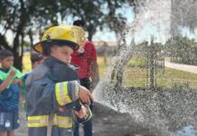 La Escuela de Verano realizó una jornada recreativa con el DUAR en el Polideportivo