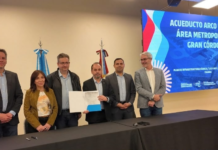Licitaron el Acueducto Arco Noreste para abastecer a 189 mil habitantes Acto de licitación del Acueducto Arco Noreste en Córdoba