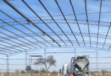 La Cooperativa de Monte Cristo construye un nuevo galpón de 600 metros cuadrados Hormigonado del piso del nuevo galpón de la Cooperativa de Monte Cristo