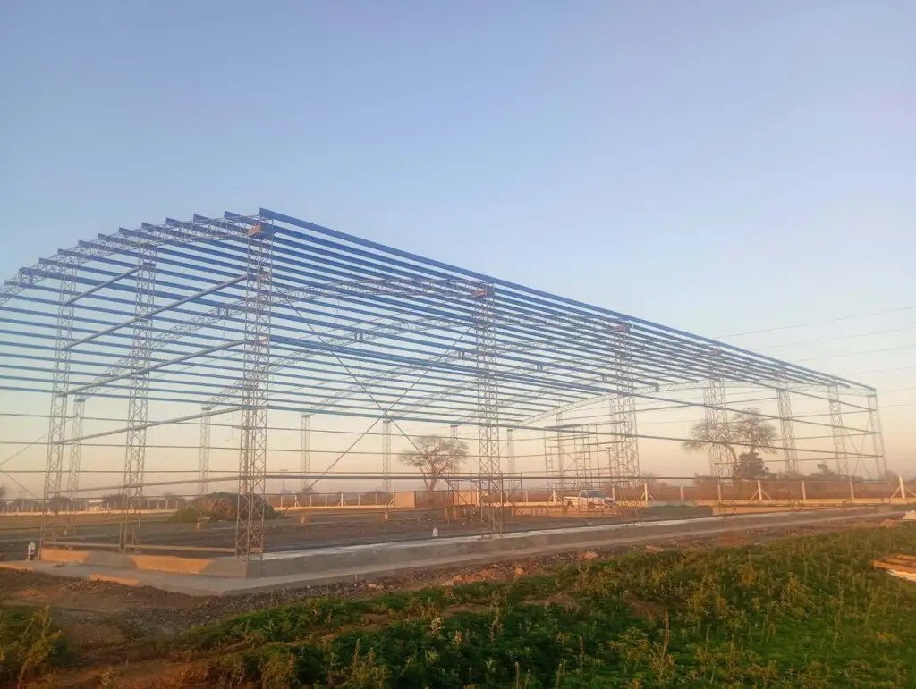 Estructura del nuevo depósito de la Cooperativa de Monte Cristo