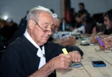 Piquillín abrirá su Festival con un bingo y sorteará una moto 0 km Presentación del bingo del Festival de Piquillín