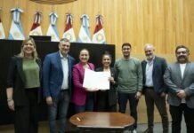 Monte Cristo y Piquillín adhirieron al Digesto Normativo Municipal de la Legislatura Representantes municipales durante la adhesión al Digesto Normativo Municipal en la Legislatura de Córdoba