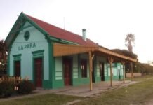 La Para celebra sus 115 años con actividades culturales, comunitarias y de salud Antigua estación ferroviaria de La Para, identificada con el nombre de la localidad en su fachada